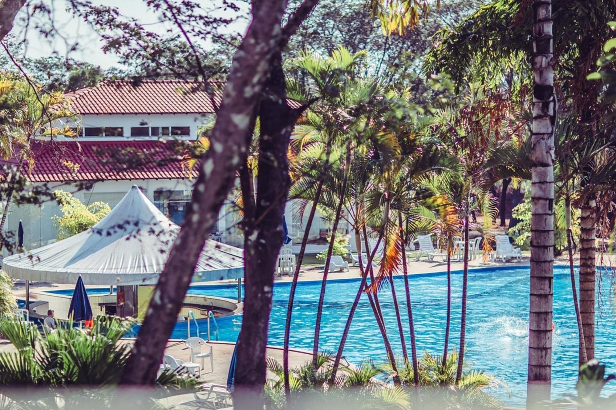 Hotel Água Das Araras Paraguacu Paulista Esterno foto